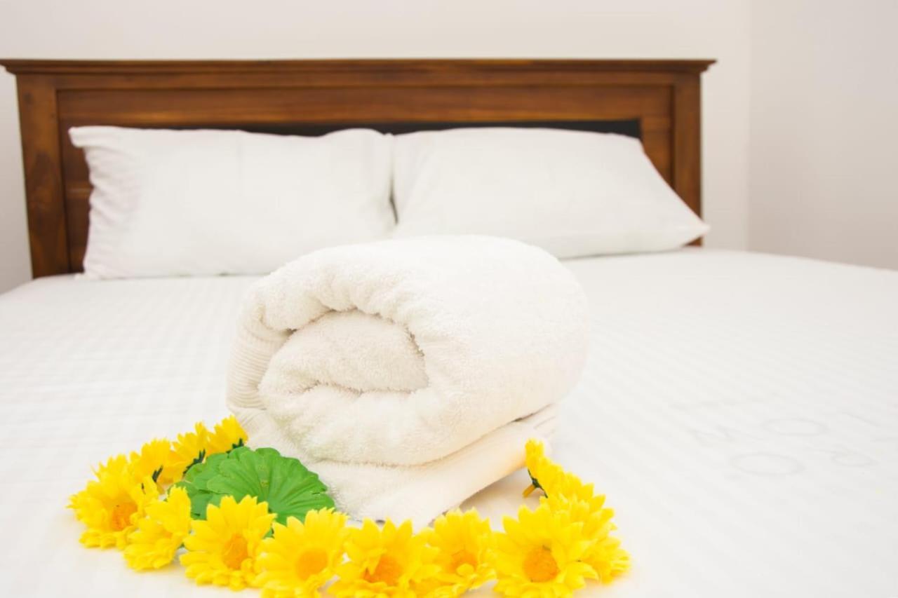 Sanmi Airport Resort 카투나야크 외부 사진